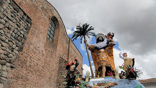 Restaurarán impresionante escultura del patrón San Cristóbal de Cusco